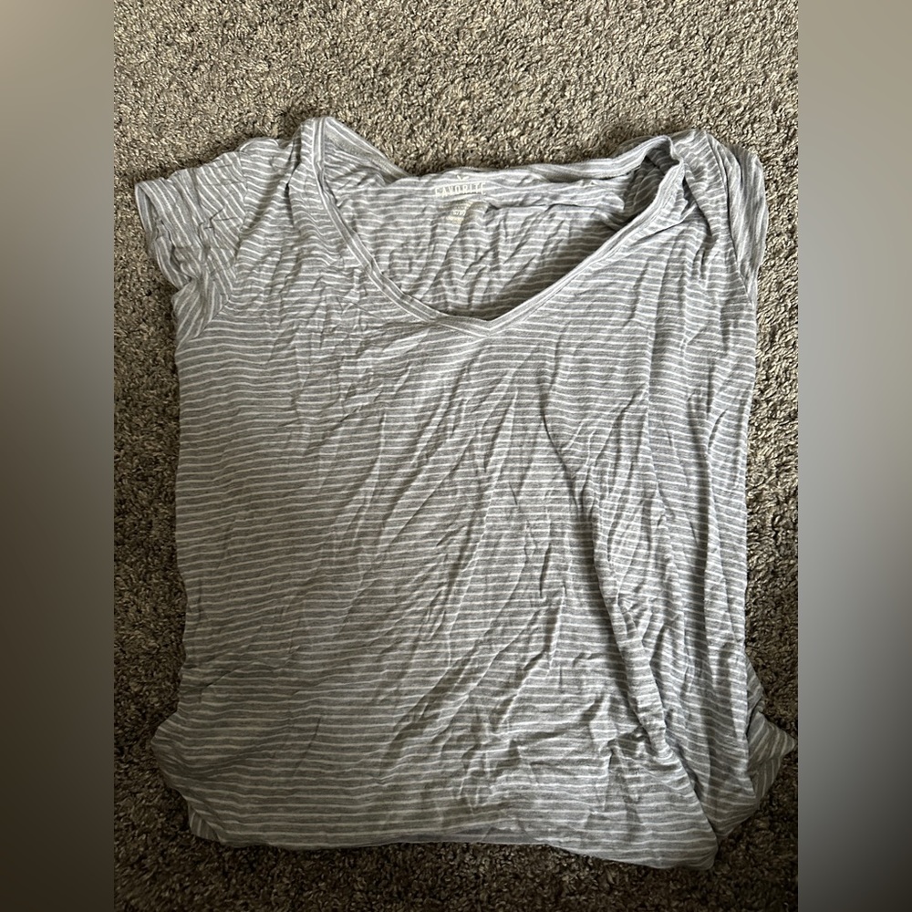 American Eagle Striped Flowy Tee